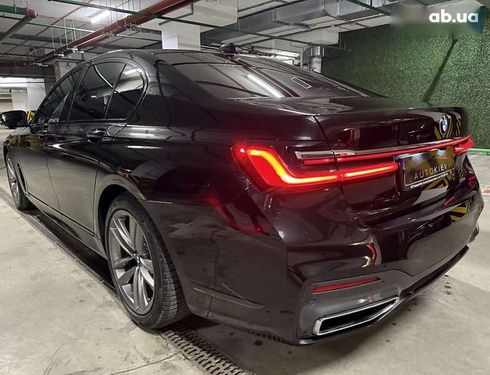 BMW 7 серия 2022 - фото 7
