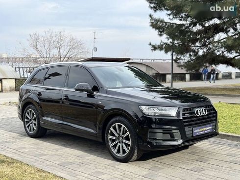 Audi Q7 2017 - фото 25