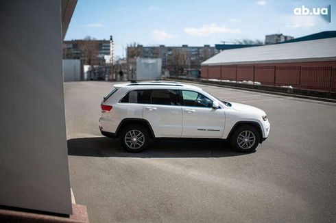 Jeep Grand Cherokee 2017 - фото 4