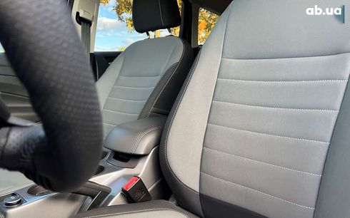 Ford Escape 2016 - фото 23