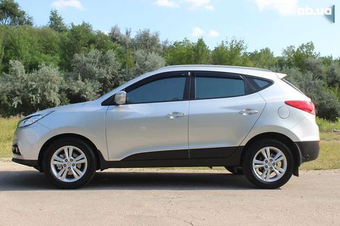 Hyundai ix35 2010 - фото 12