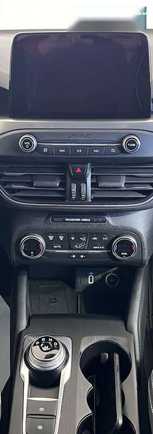 Ford Focus 2018 - фото 21