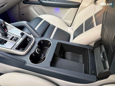 Porsche Cayenne 2019 - фото 28