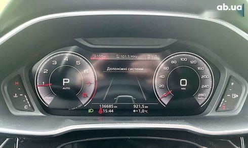 Audi Q3 2020 - фото 30