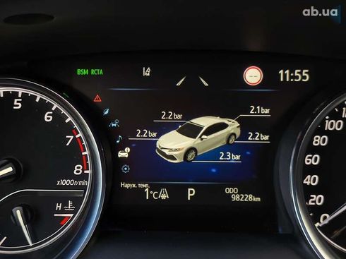 Toyota Camry 2021 - фото 24
