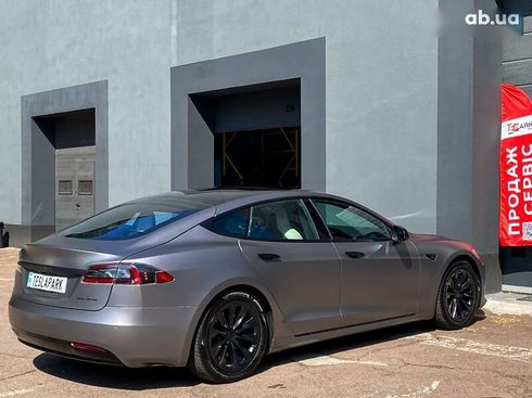 Tesla Model S 2019 - фото 10