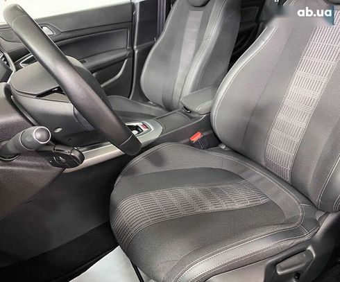 Peugeot 308 2020 - фото 7