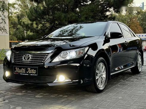 Toyota Camry 2012 - фото 4