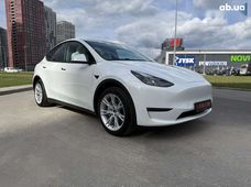 Продаж вживаних Tesla - купити на Автобазарі