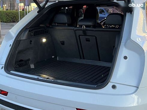 Audi Q3 2017 - фото 13