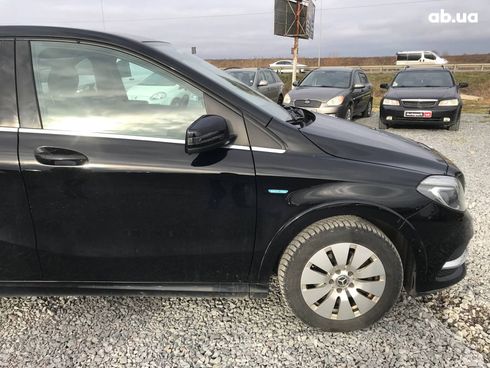 Mercedes-Benz B-Класс 2017 черный - фото 16
