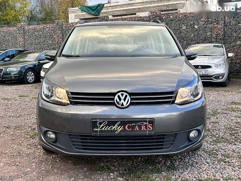 Volkswagen Touran 2015 - фото 2