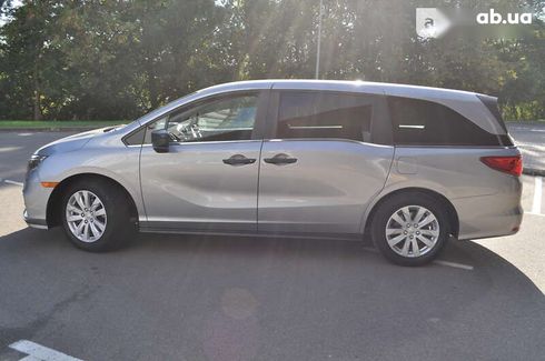 Honda Odyssey 2020 - фото 12