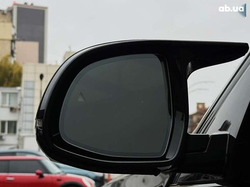 BMW X5 M 2022 - фото 23