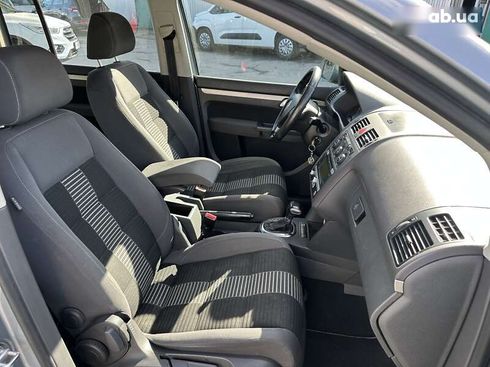 Volkswagen Touran 2008 - фото 24