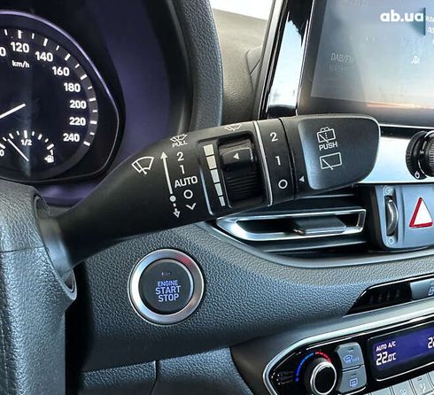 Hyundai i30 2021 - фото 19