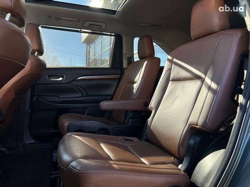 Toyota Highlander 2018 - фото 15