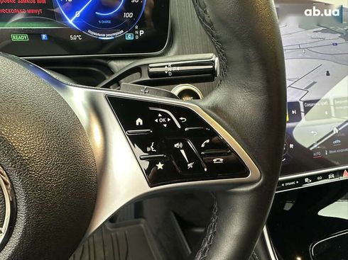 Mercedes-Benz EQE-Класс 2023 - фото 12