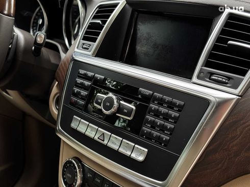 Mercedes-Benz GL-Класс 2015 черный - фото 40