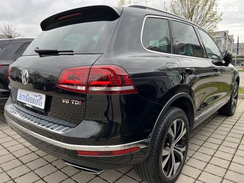 Volkswagen Touareg 2018 - фото 21