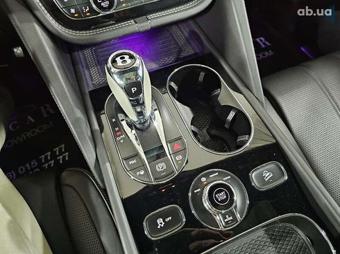 Bentley Bentayga 2021 - фото 27