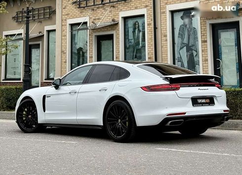 Porsche Panamera 2017 - фото 10