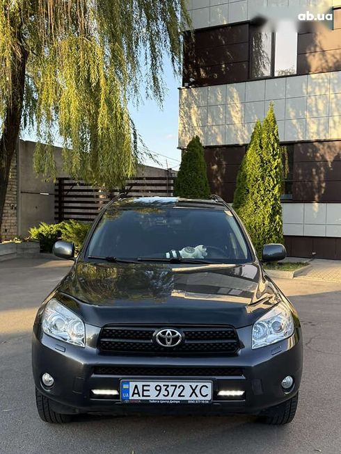 Toyota RAV4 2006 - фото 4