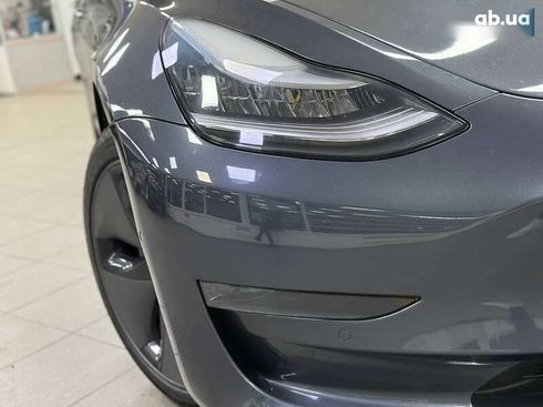 Tesla Model 3 2020 - фото 4