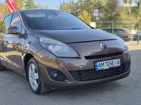 Renault Scenic 2010 - фото 8