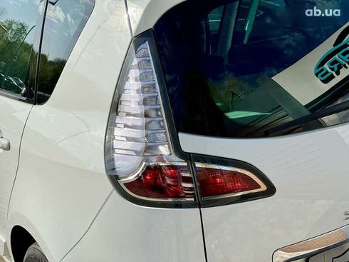 Renault Scenic 2012 - фото 10