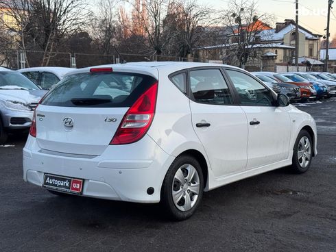 Hyundai i30 2011 белый - фото 10