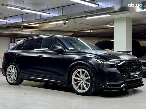 Audi RS Q8 2020 - фото 11