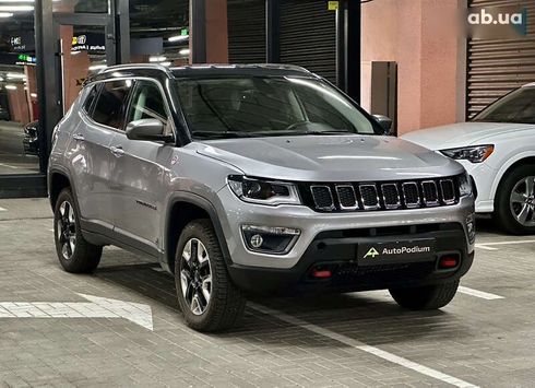 Jeep Compass 2017 - фото 4