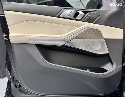 BMW X7 2021 - фото 25