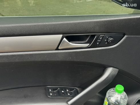 Volkswagen Passat 2013 серый - фото 12