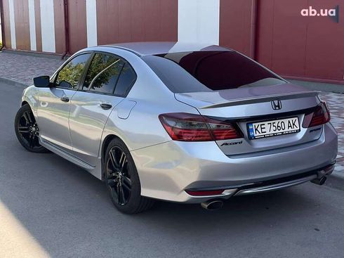 Honda Accord 2016 - фото 6