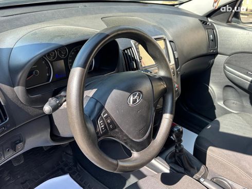 Hyundai i30 2008 синий - фото 22