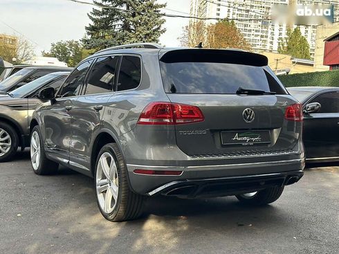 Volkswagen Touareg 2015 - фото 2