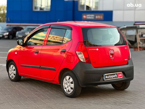 Hyundai i10 2009 красный - фото 7