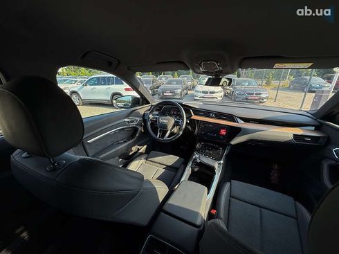 Audi E-Tron 2022 - фото 21
