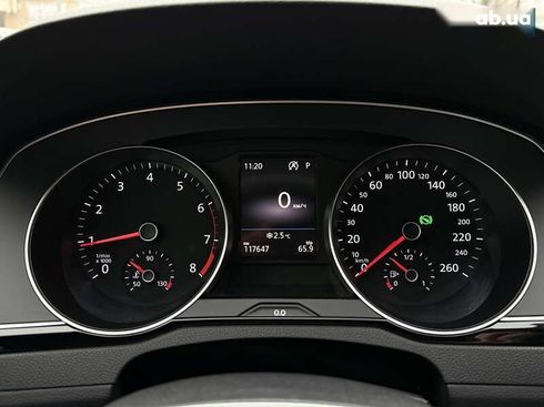 Volkswagen Passat 2017 - фото 20