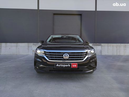 Volkswagen Passat 2020 черный - фото 2