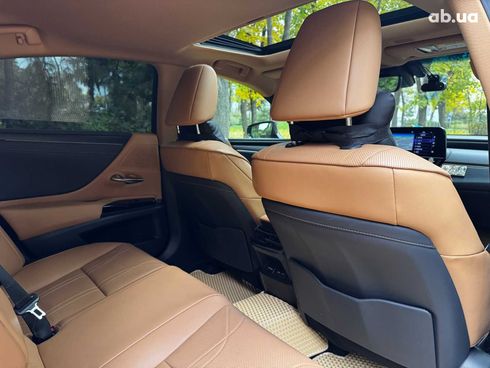 Lexus ES 2021 черный - фото 35