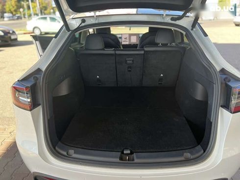 Tesla Model Y 2022 - фото 20