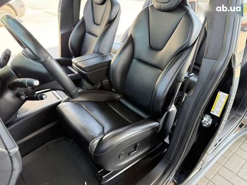Tesla Model X 2019 - фото 18