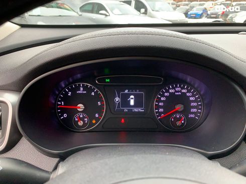 Kia Sorento 2016 серый - фото 48