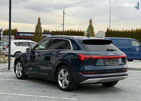 Audi E-Tron 2021 - фото 6
