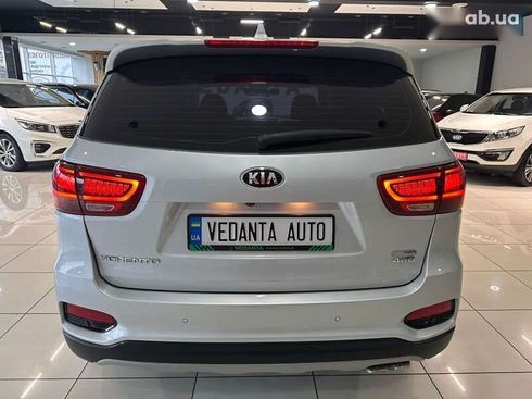 Kia Sorento 2018 - фото 19