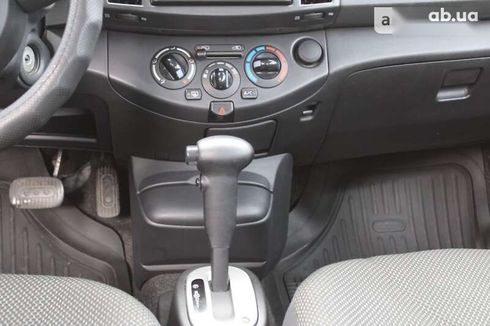 Nissan Micra 2010 - фото 20