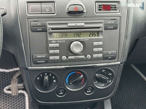 Ford Fiesta 2007 - фото 16